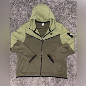Nike Tech Jacket
